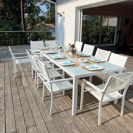 Spacieuse Villa, Ensoleillee, Piscine Chauffee A Le Moulleau 빌라 아르카숑