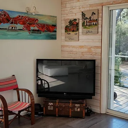 Spacieuse Villa, Ensoleillée, Piscine Chauffée à Le Moulleau *