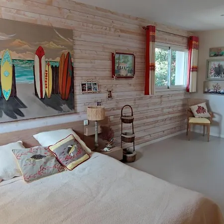 Spacieuse Villa, Ensoleillee, Piscine Chauffee A Le Moulleau 빌라 아르카숑