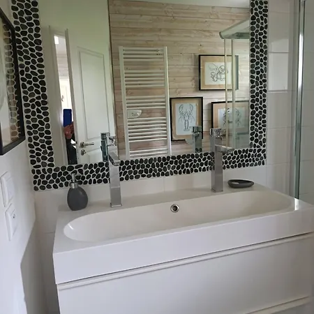 빌라 Spacieuse Villa, Ensoleillee, Piscine Chauffee A Le Moulleau 아르카숑